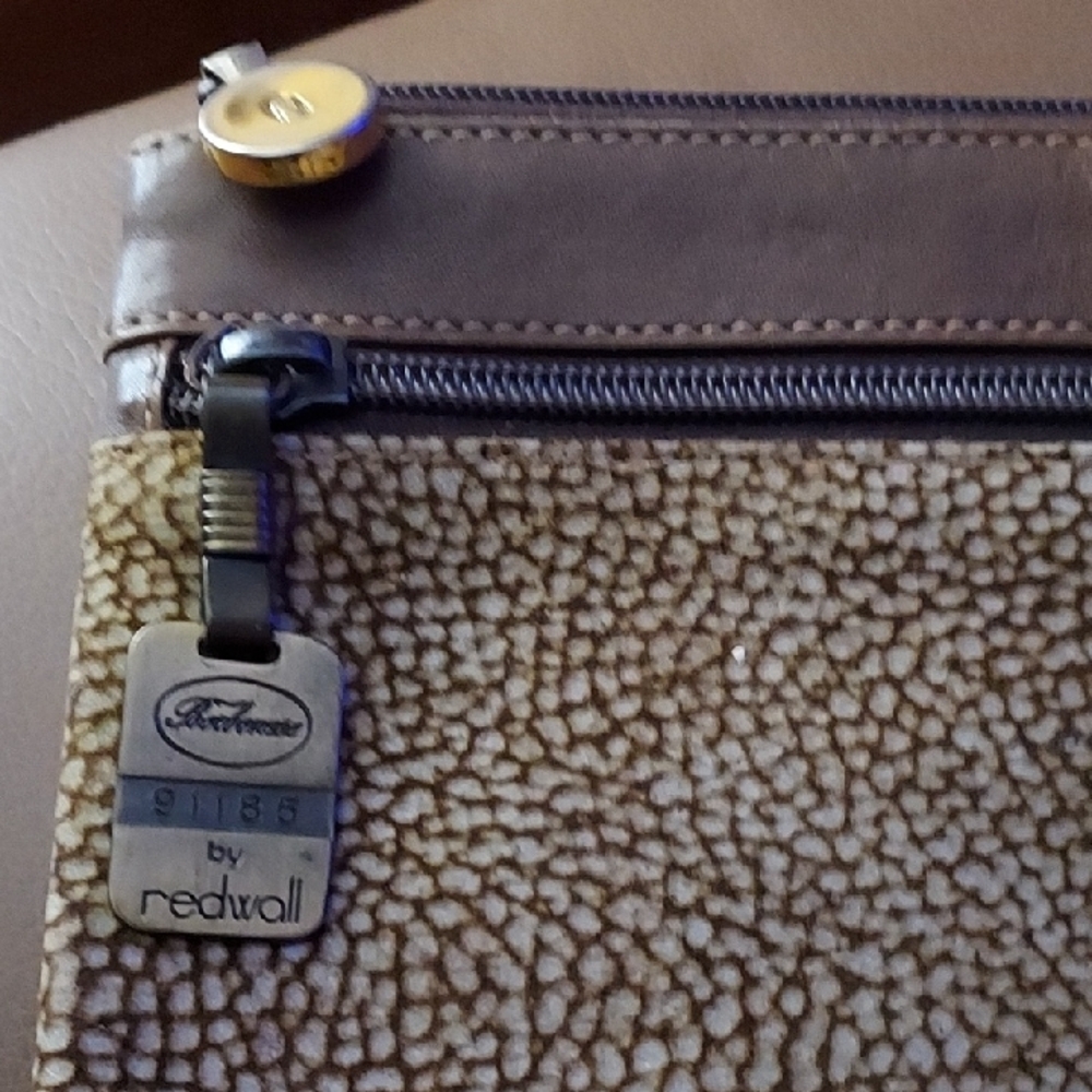 Redwall Borbonese Textured Brown and Tan Clutch